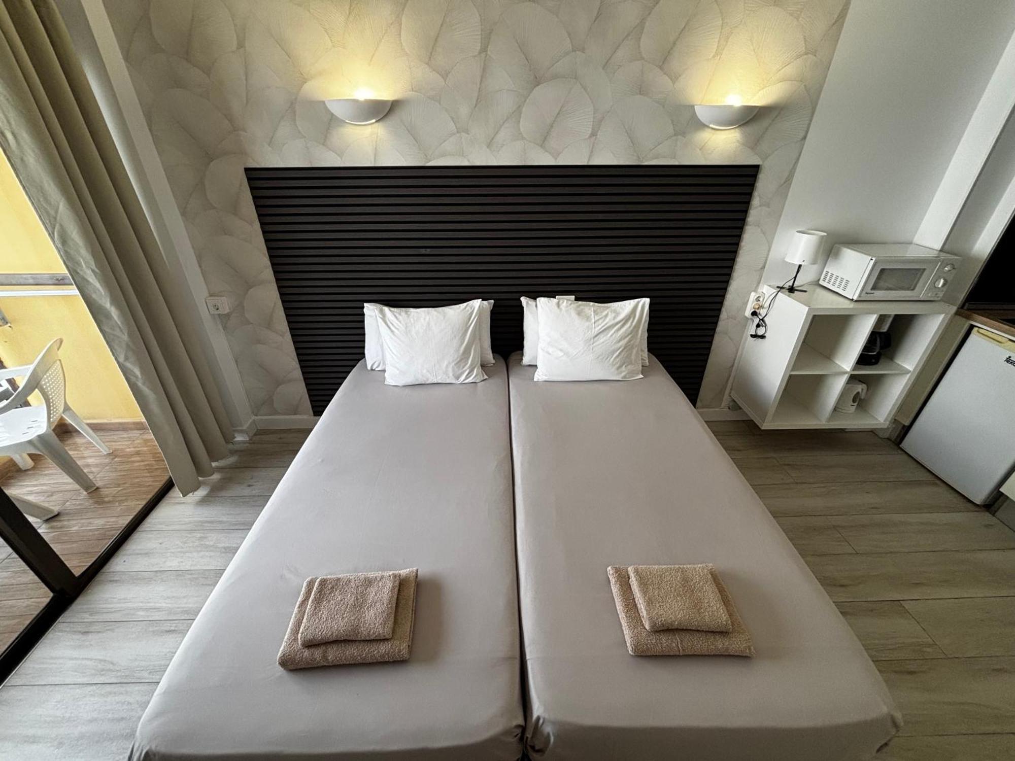 Cozy Studio In Los Cristianos Beach Free Wifi Arona  Ngoại thất bức ảnh
