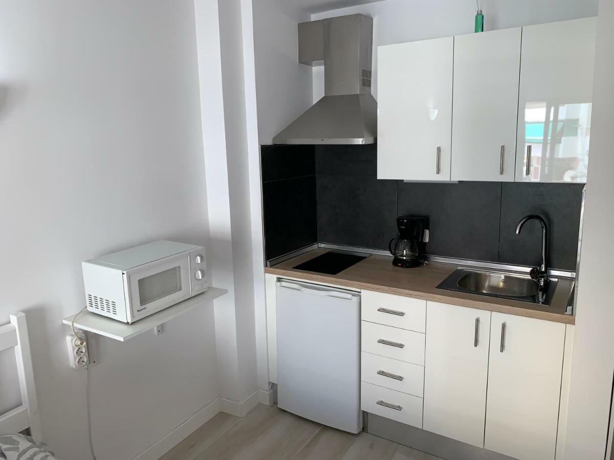 Cozy Studio In Los Cristianos Beach Free Wifi Arona  Ngoại thất bức ảnh
