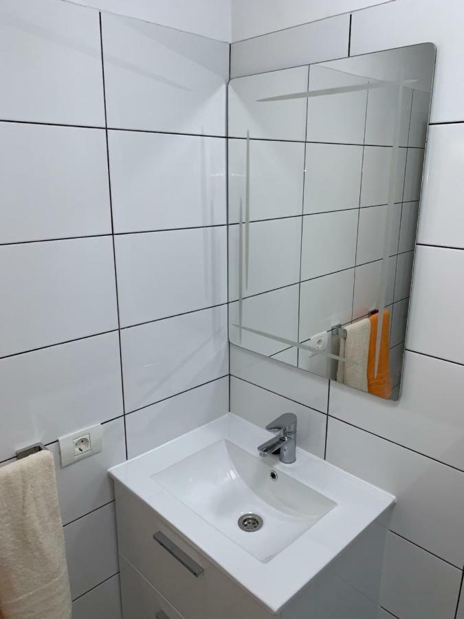 Cozy Studio In Los Cristianos Beach Free Wifi Arona  Ngoại thất bức ảnh