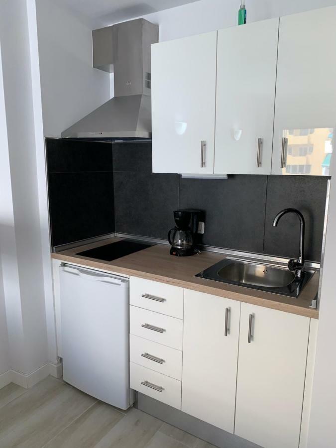 Cozy Studio In Los Cristianos Beach Free Wifi Arona  Ngoại thất bức ảnh